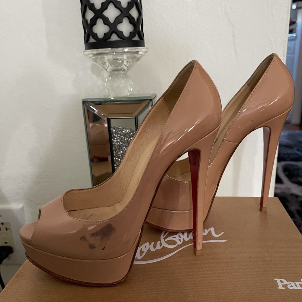 Christian Louboutin Lady Peep